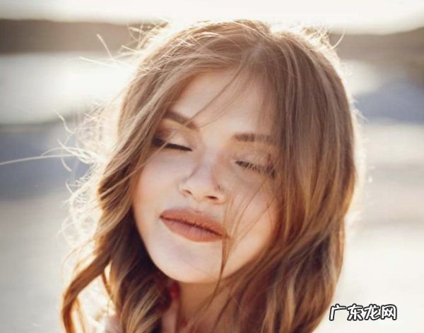 逆光怎么拍摄人物,手机逆光人像拍摄技巧