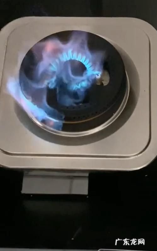煤气灶只有中间有火是怎么回事,燃气灶只有内圈有火外圈没有火怎么回事
