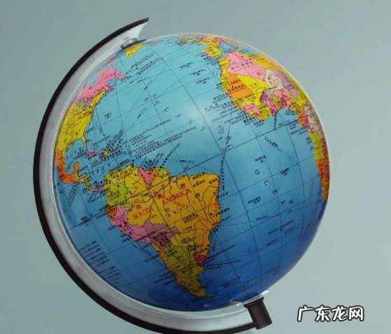 地球仪的经纬线怎么看,地球仪上的经纬线怎么看