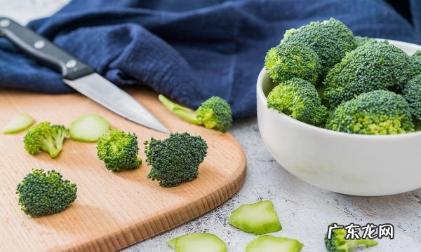 厨房菜板怎么生熟分类,切菜板买回来怎么处理才能用