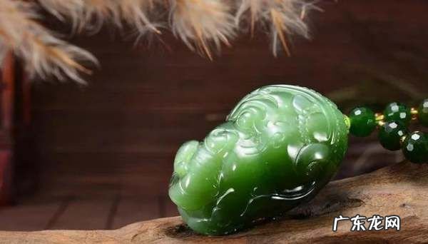 中国国石是哪种玉,和田玉是国玉那翡翠是什么