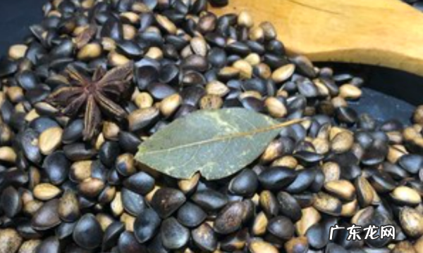 生松子怎么炒开口,松子怎么炒能开口窍门 松子可以生吃