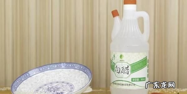 衣服褪色怎么补救,针织衣服褪色如何处理