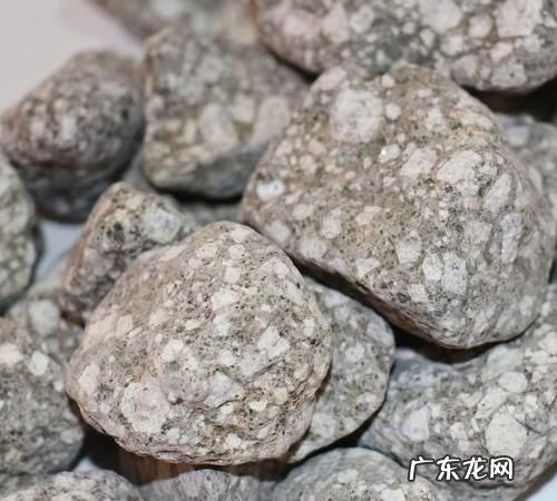 麦饭石是涂层,饭麦石色涂层