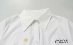 去除白色衣服的黄污渍最有效办法,白衣服上的黄渍怎么洗能去掉