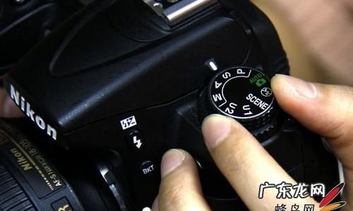 尼康d7000 iso怎么调,d7000iso怎么设置