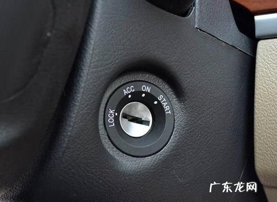 镜头上的lock是什么意思,尼康80-400镜头中lock是什么意思
