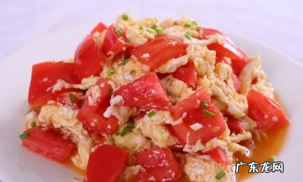 番茄炒鸡蛋先炒哪一个,西红柿炒鸡蛋怎么炒教程