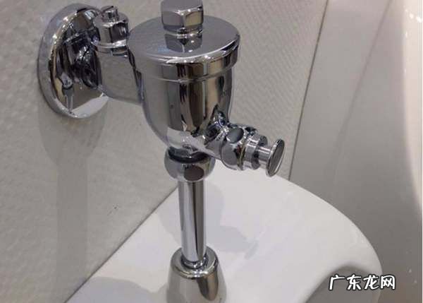 小便斗的给水高度尺寸,小便器给水管预留尺寸标准