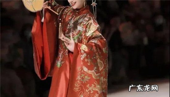 汉服太长拖地怎么办,汉服裙摆太长了怎么办