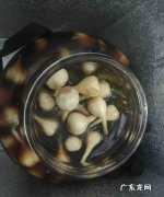怎样淹制糖醋大蒜头窍门,醋大蒜的腌制方法如下