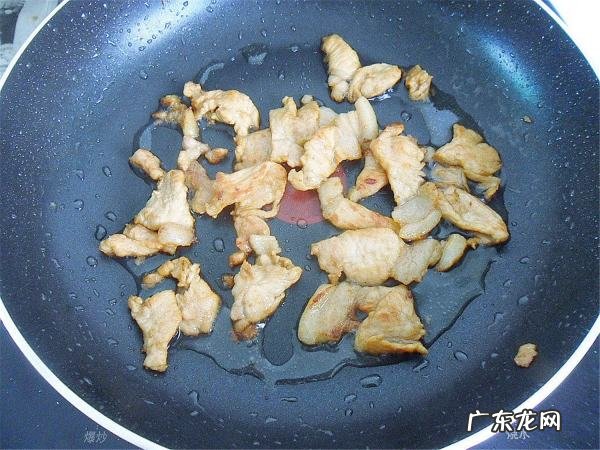 豆角怎么做不变色还绿,长豆角怎么炒好吃