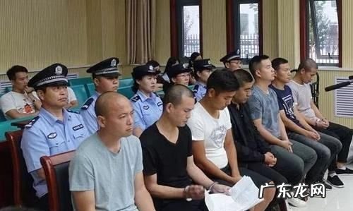 贼眉鼠眼的贼眉是指什么,贼眉鼠眼的意思