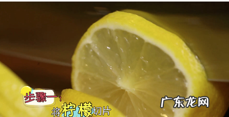 衣服变黄用什么方法可以变白色,衣服发黄有什么办法变白