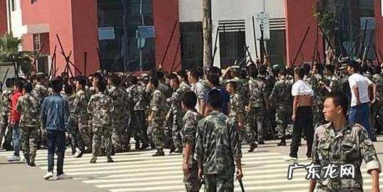 网上说社会人是什么意思,bbq流行语是什么意思