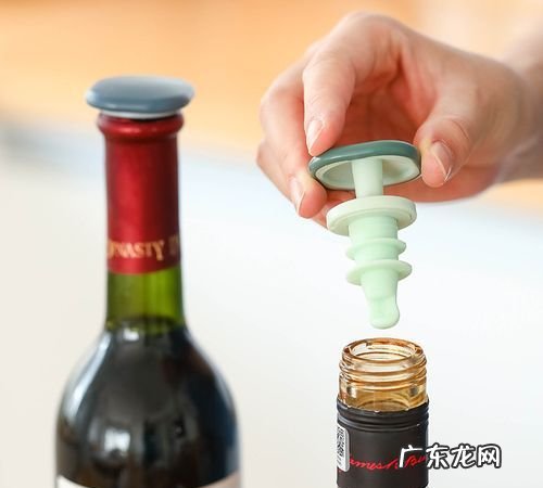香槟木塞怎么塞回去,红酒塞子怎么塞回去妙招