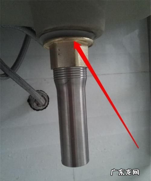 洗手盆下水管堵了怎么办,洗手盆下水管堵塞怎么疏通