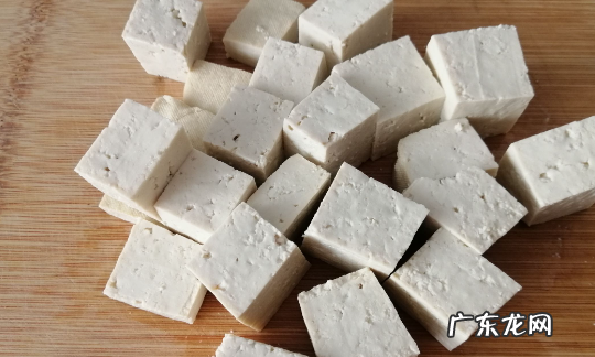 豆腐放冰箱第二天能吃,豆腐可以放冰箱第二天再吃