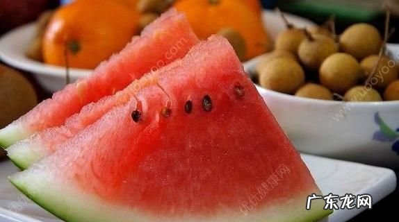 西瓜放冰箱4天还能吃,西瓜放冰箱十几天