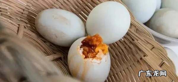 怎么腌鸭蛋又出油又起沙又好吃,怎么腌鸭蛋又出油又起沙又好吃怎么腌鸡蛋又出油又起沙又好吃