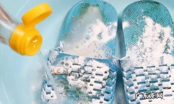 nike的拖鞋有臭味怎么办,拖鞋有股臭味怎么去除