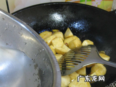 大芋头怎么做好吃又简单,绣球芋头做法教程