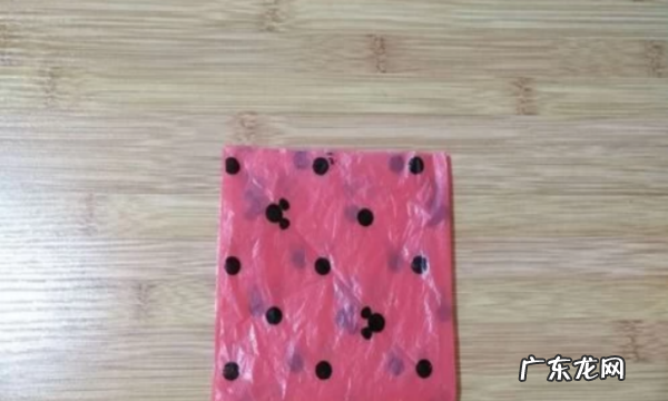 绳子的降落伞怎么编,怎样自制降落伞