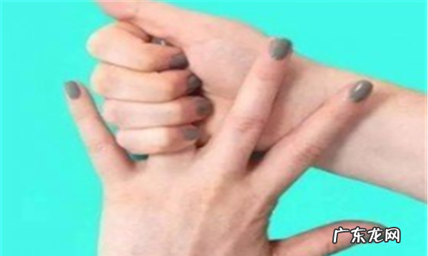 捏手指有什么好处,按摩手指的功效与作用 按摩手指有什么功效