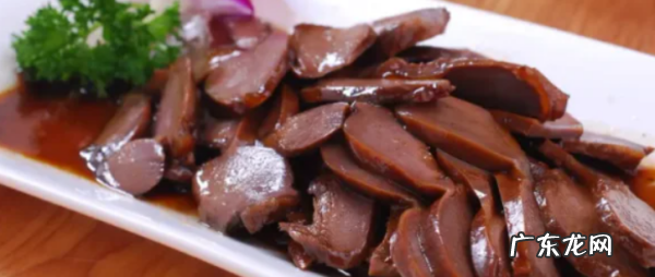 鸭肫是鸭身上哪一个部位,鸭肫是鸭的哪里
