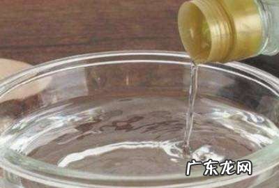 内裤上黄黄的怎么洗掉,内裤上有黄黄的分泌物还有臭味是什么病