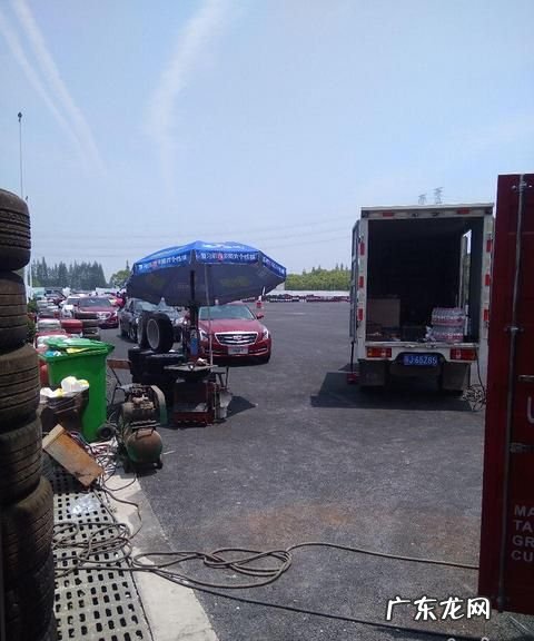 服务区有补胎的地方,服务区有补胎的地方