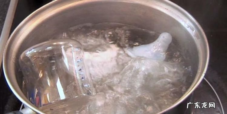 开水烫过塑料冷却后还有毒,塑料杯子用开水烫过会有毒