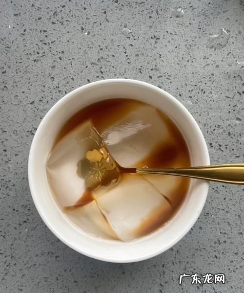 如何让冰粉快速凝固,做手工冰粉加什么原料凝固性才好