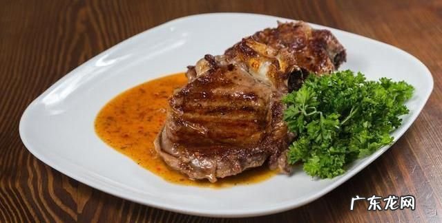 牛排可以用食用油煎,煎牛排可以用食用油