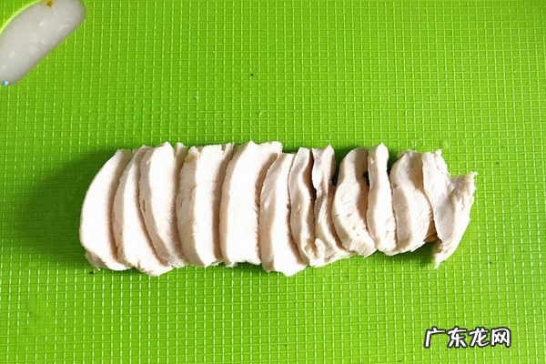 鸡胸肉怎么做才好吃又嫩,鸡胸肉怎么煮好吃又嫩不放辣椒