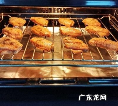 烤箱烤鸡翅要烤多久,鸡翅烤箱烤多长时间