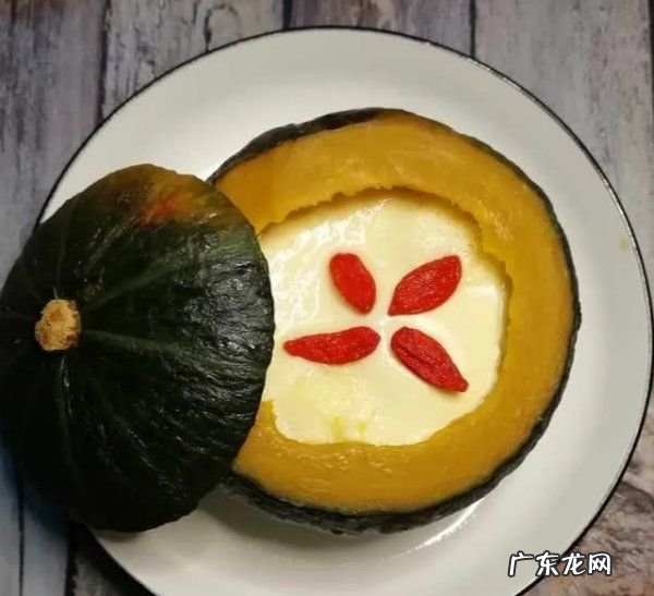 贝贝南瓜怎么蒸才好吃,贝贝整个南瓜蒸蛋做法