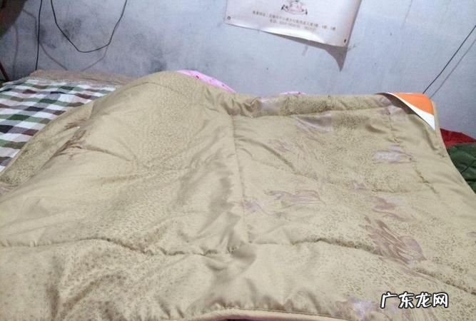 疥虫会到棉被里面,感染疥疮的衣服放在柜子里会死