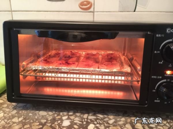 烤箱中途可以打开,烤箱烤的过程中可以打开翻面