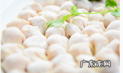 冰箱里冻的馄饨怎么煮,冰冻馄饨是冷水下锅还是热水下锅