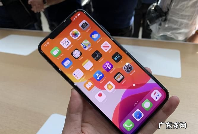 苹果手机iphone 左边第一个按键是什么,苹果手机左侧面那个小按键是什么