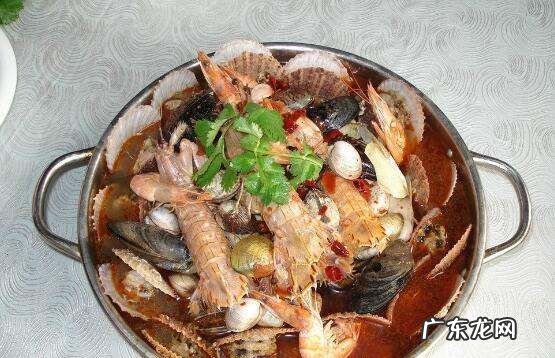 牛奶加菠萝有毒,菠萝不能和什么一起吃