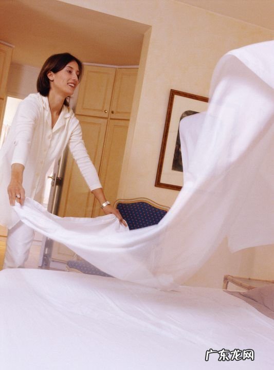 床上用品多久换洗一次,每日小妙招|更换床上用品的频率是哪些