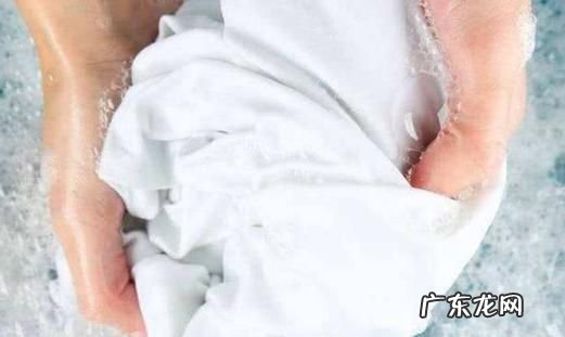 84消毒液把衣服褪色后可以恢复,84消毒液把白色衣服漂黄了怎么办