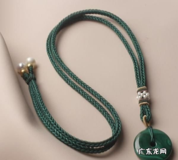 怎么拴吊坠,项链吊坠怎么绑