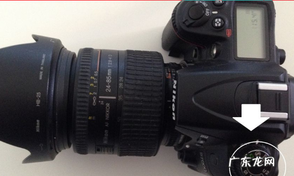 尼康d3200怎么关闪光灯,单反尼康相机不想用闪光时怎样关闭闪光灯