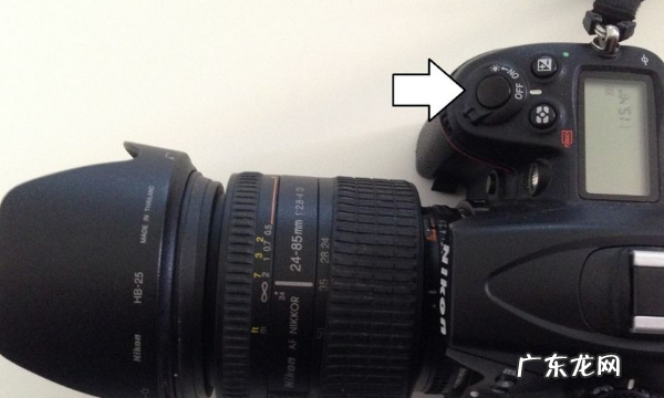 尼康d3200怎么关闪光灯,单反尼康相机不想用闪光时怎样关闭闪光灯