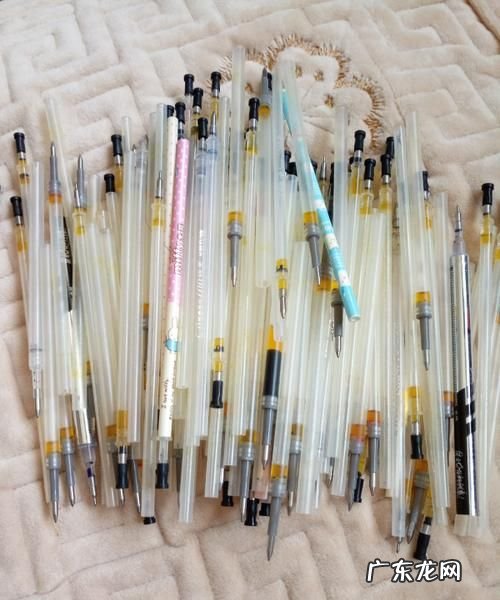 用完的笔芯有什么用,用完的笔芯可以做什么手工