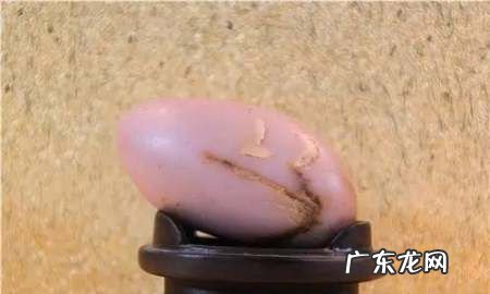 直闪石是和田玉,粉色石头叫什么石头
