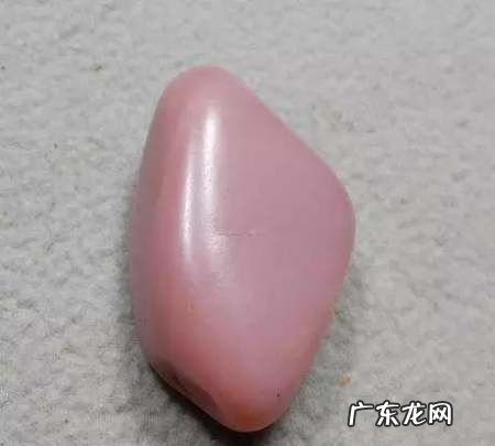 直闪石是和田玉,粉色石头叫什么石头